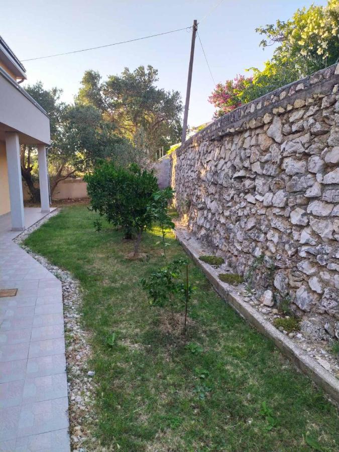 Zobic Family Apartments Ραμπ Εξωτερικό φωτογραφία