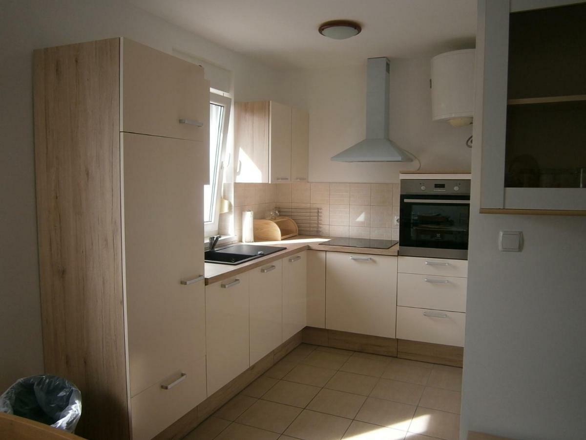 Zobic Family Apartments Ραμπ Εξωτερικό φωτογραφία